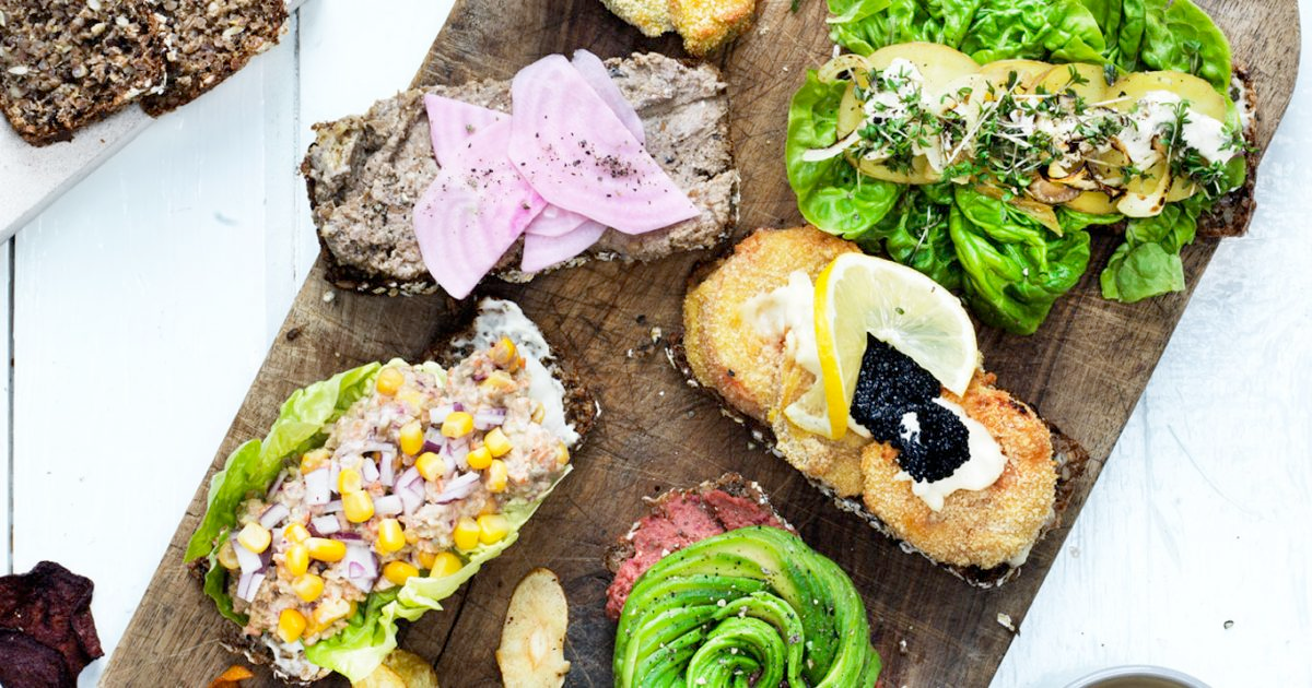 Rugbrød med pålæg