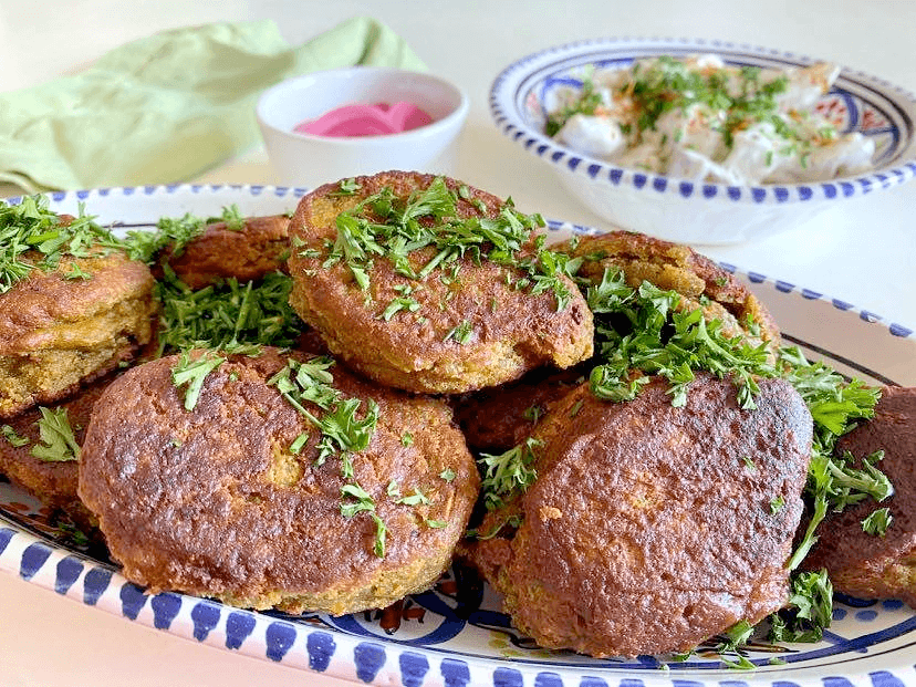 Kartoffelsalat og linsedeller